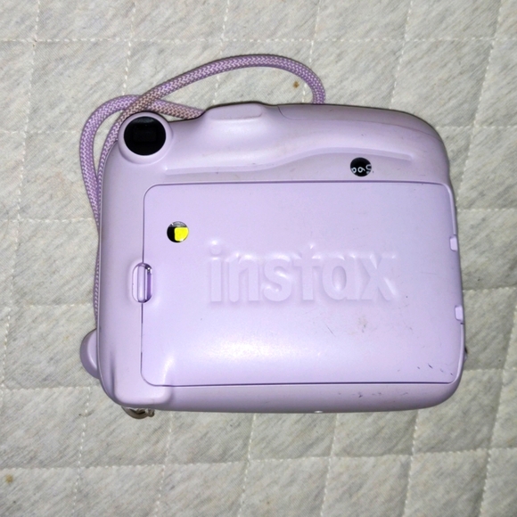 Instax, new with leather bag & fim in w extra film - Picture 4 of 8